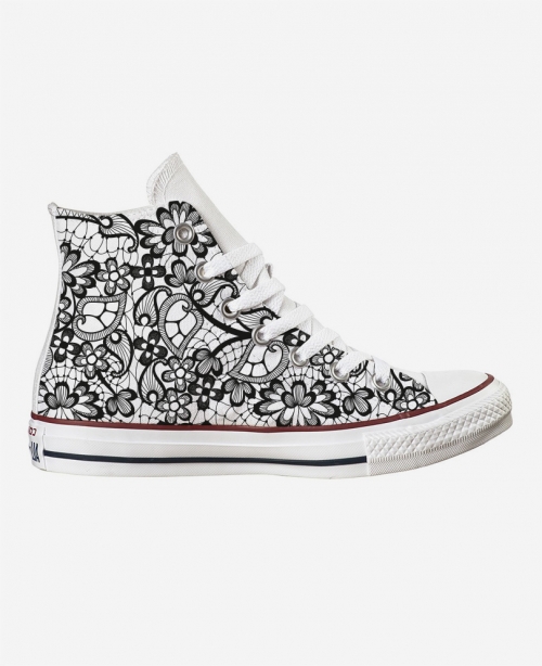 Converse Lace